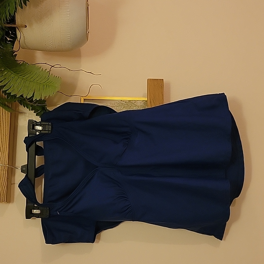 NWOT Navy Catalina Tankini - Medium